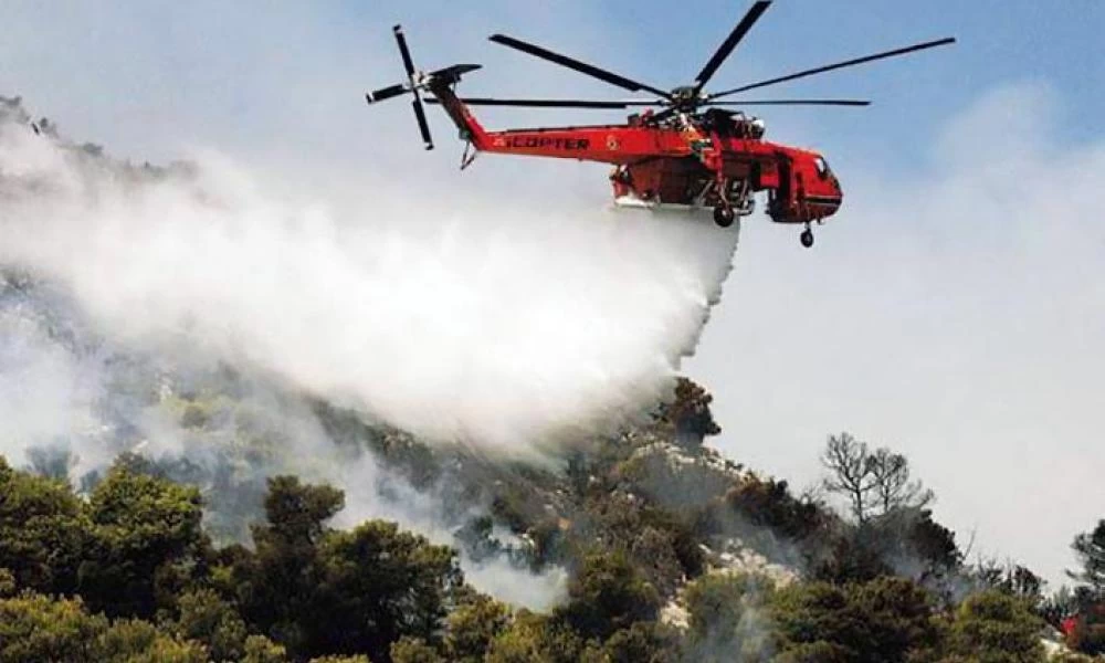 Πυρκαγιά τώρα στη Λέσβο - Συνδρομή εναέριων μέσων